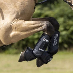 LeMieux Carbon Air XC Boots - Black Front -Lemieux Shop 588axc f c1105 00ad57e7 79ea 4093 b38e 88532190195f