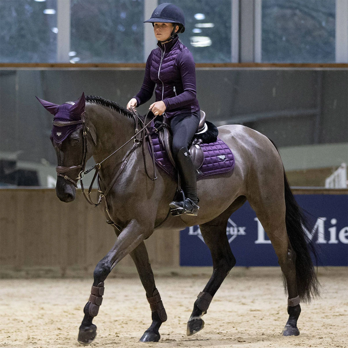 LeMieux Loire Satin Close Contact Pad 7 LeMieux Loire Satin Close Contact Pad - Image 5